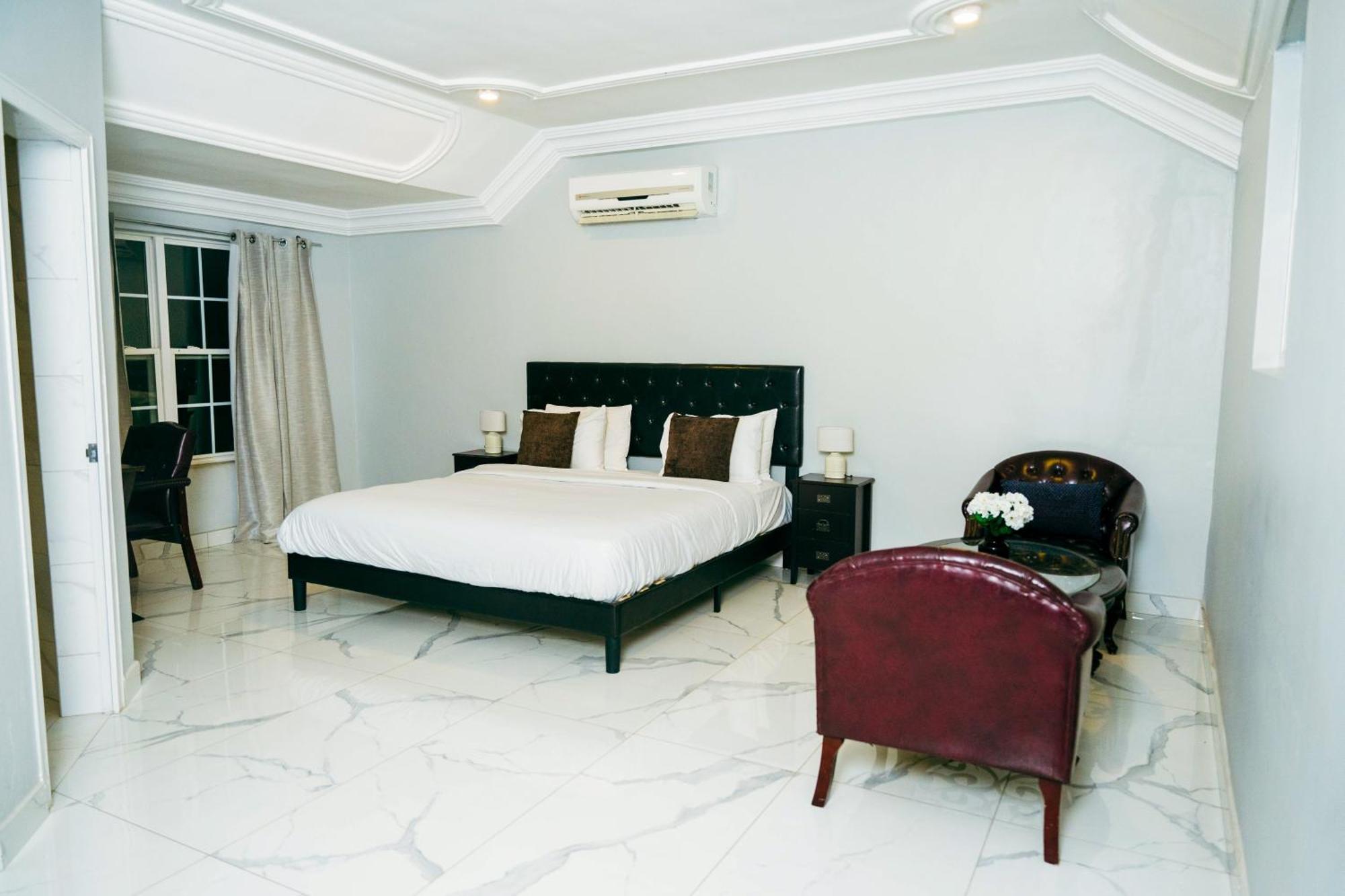 טמה Adonai Hotel מראה חיצוני תמונה